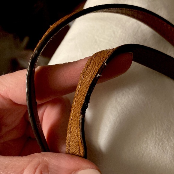 Michael Kors Jet Set Saffiano Leather ZipTop Tote - Tan, Goldtone hardware EUC - Picture 6 of 12